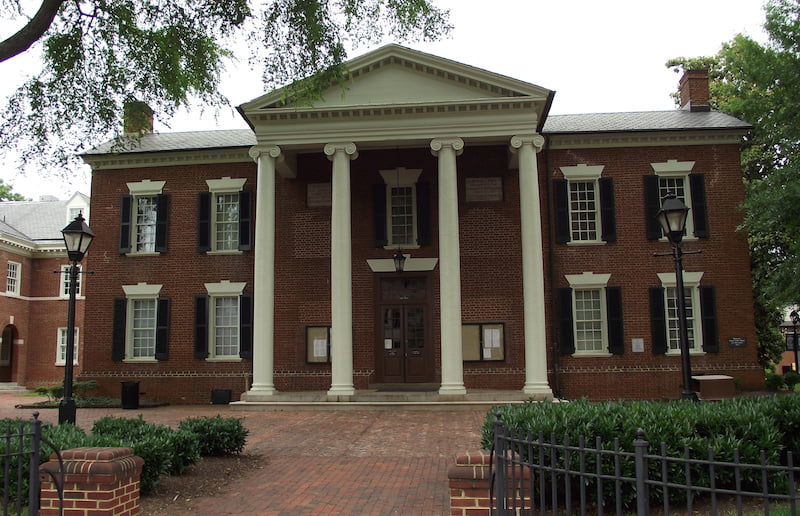 historic county courthouse, charlottesville (virginia - usa)