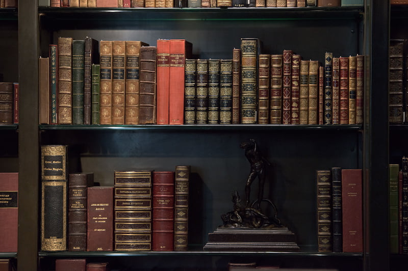books shelf inside a library